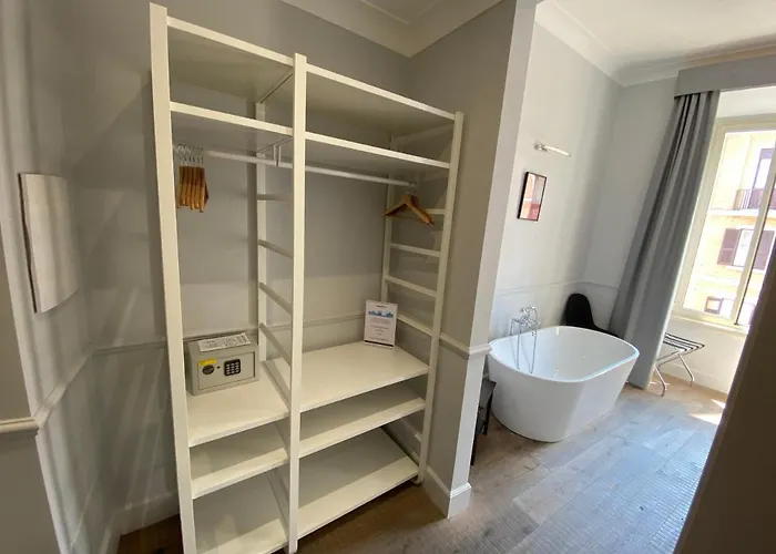 Holidays Navona 4* Rome
