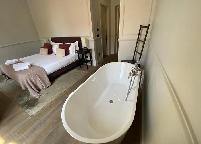 Holidays Navona Guest house