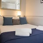 Holidays Navona 4*