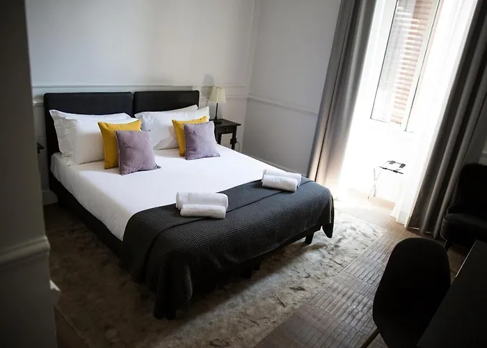 Holidays Navona بيت ضيافة روما