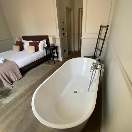 Holidays Navona Guest house