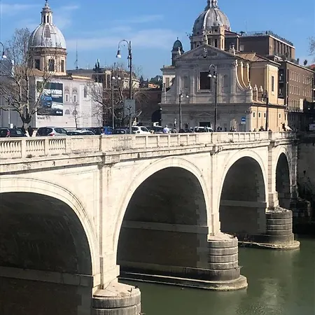 Holidays Navona